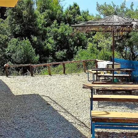 Ramo's Hilltop Retreat With Kitchenette And Patio - 1st